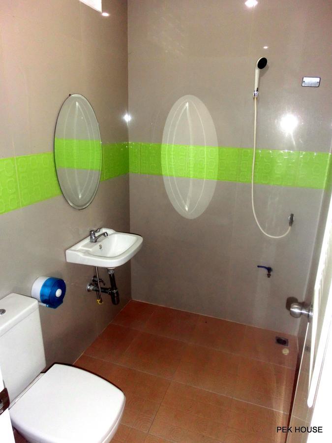Pek House Apartment Phuket Ngoại thất bức ảnh